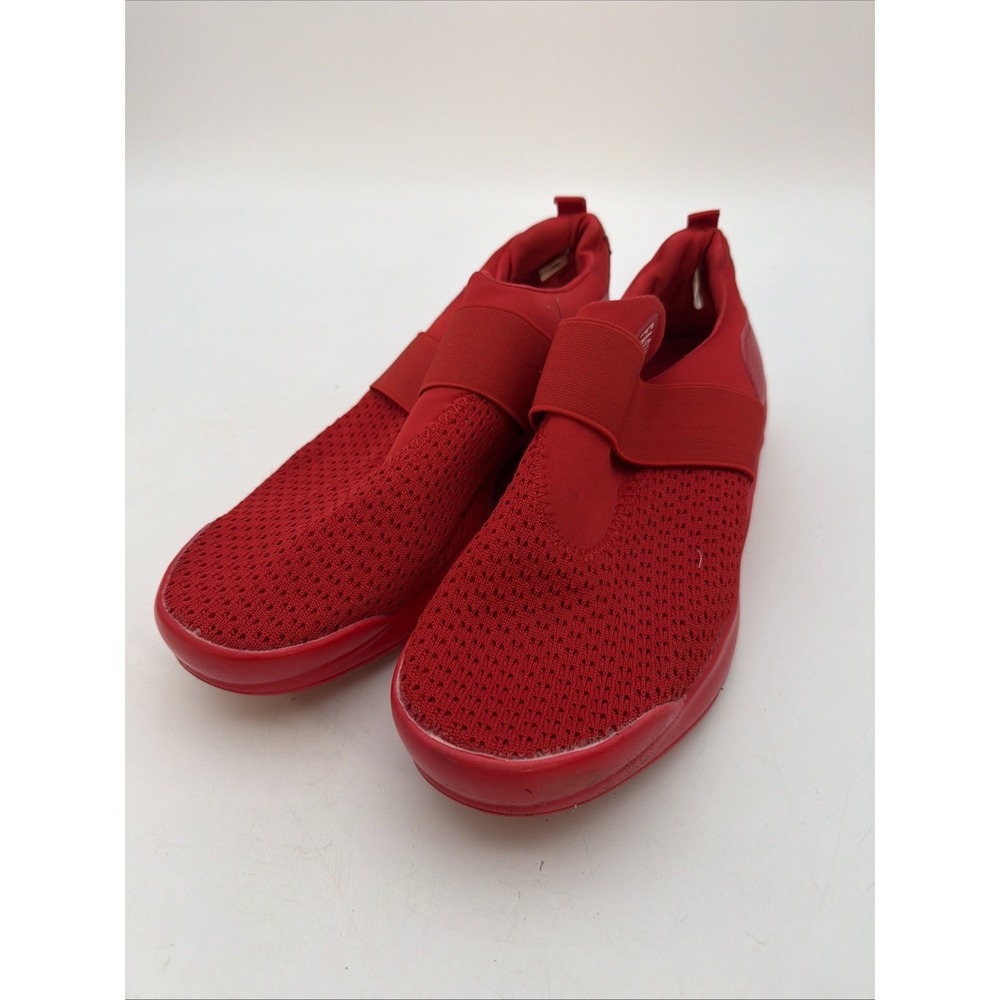 lightweight red mesh slip-on sneakers with an elastic strap Size 44